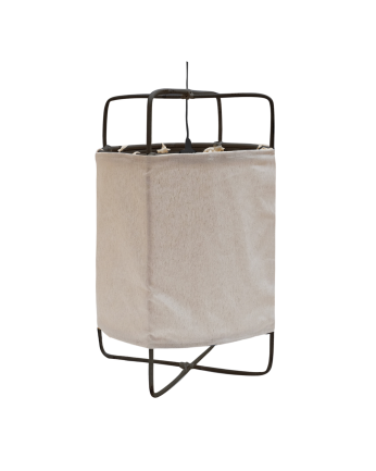 Lámpara de techo elaborada con estructura de bambú y pantalla de tela hecha con poliéster y lino natural