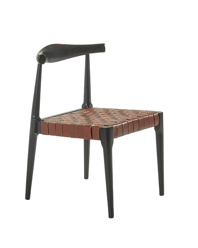 Silla de madera maciza con asiento trenzado marrón y patas en tono negro de 81cm 