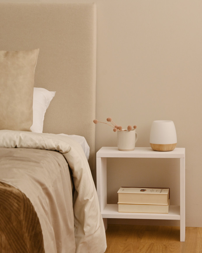 Mesita de noche de madera maciza en tono blanco de 40x20cm