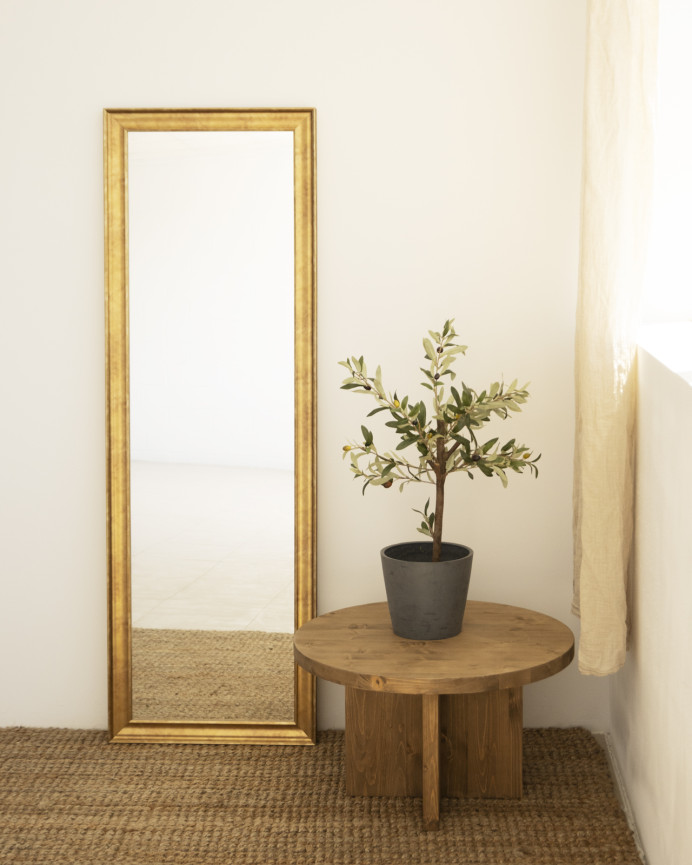 Espejo de madera maciza en acabado dorado con forma rectangular en varias medidas
