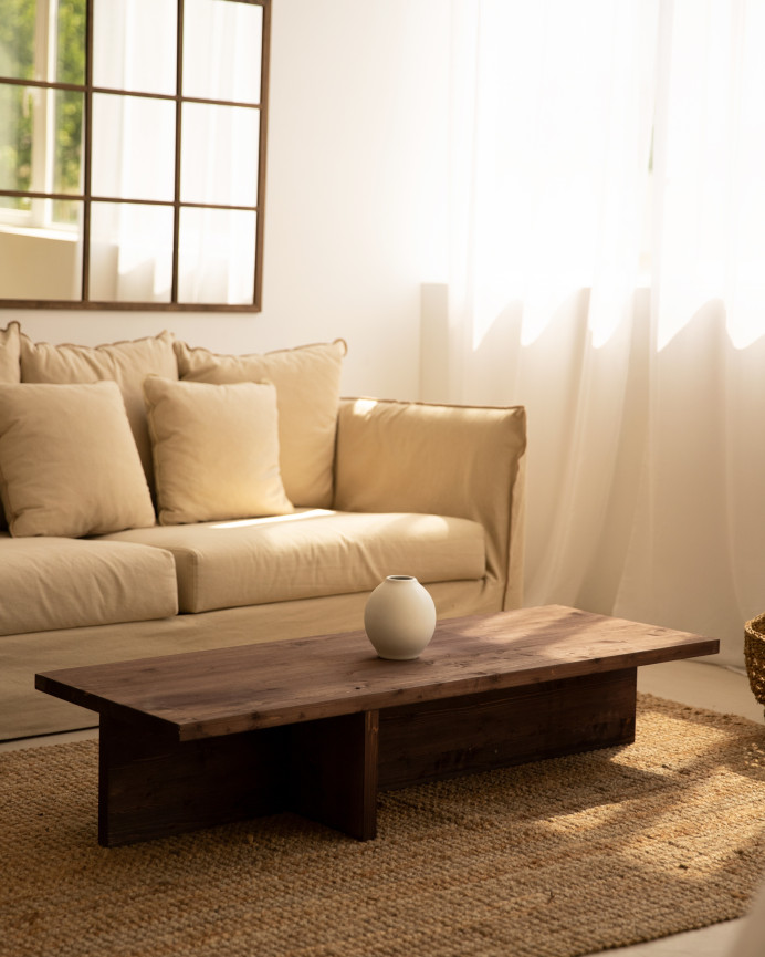 Mesa de centro de madera maciza en tono nogal de 124x27cm