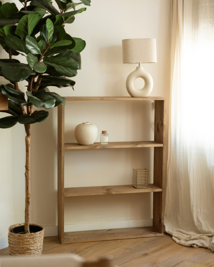 Estantería de madera maciza tono roble oscuro con 2 estantes