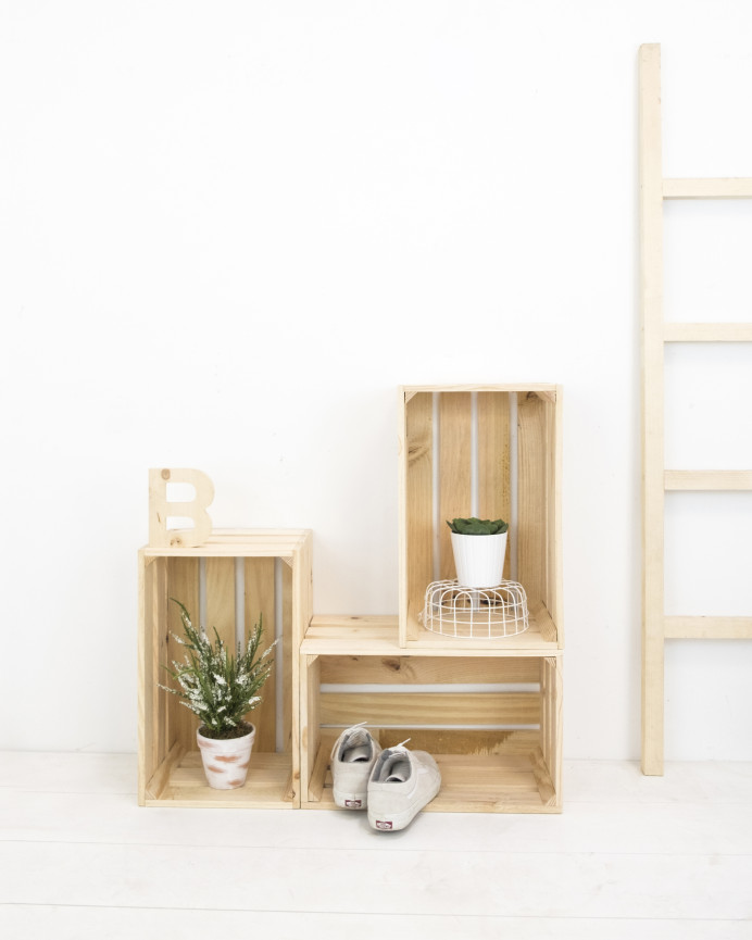 Caja de madera maciza en tono natural grande