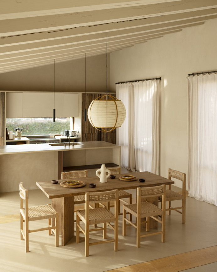 Mesa de comedor de madera maciza en tono roble oscuro de varias medidas