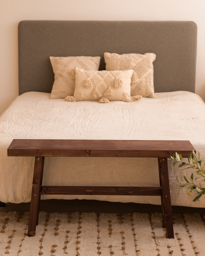 Banqueta de madera maciza en tono nogal de 100x50cm