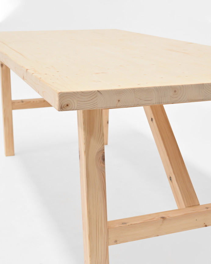 Mesa de comedor de madera maciza en tono natural de varias medidas