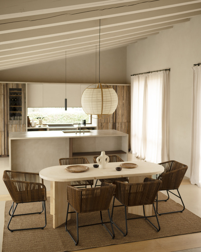 Mesa de comedor de madera maciza en tono natural de varias medidas