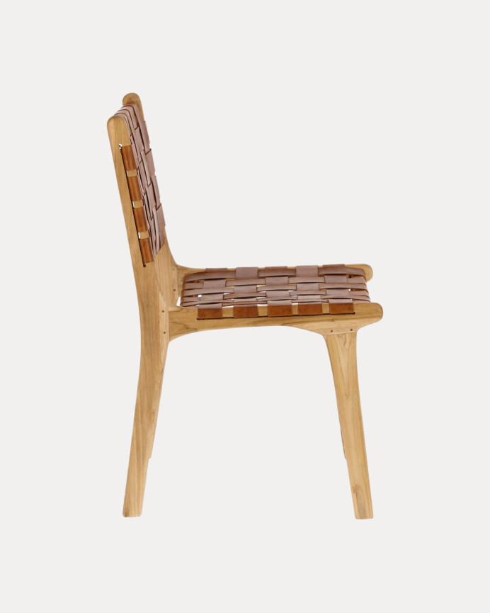 Sillas elaboradas con piel y madera de teca 80x46cm