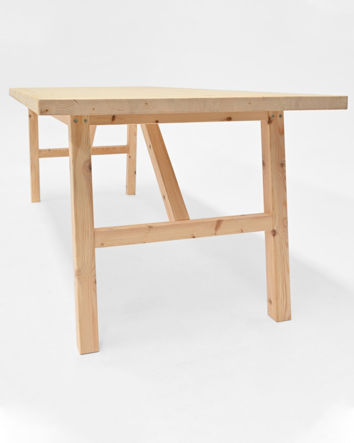 Mesa de comedor de madera maciza en tono natural de varias medidas