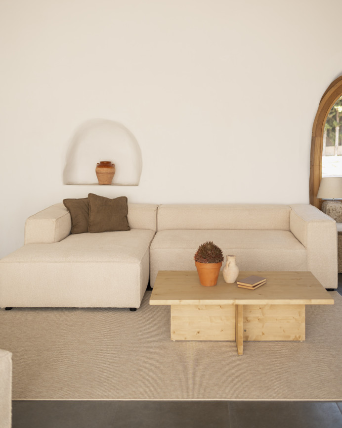 Mesa de centro de madera maciza en tono roble medio de 120x70cm