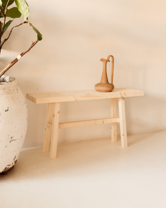 Banqueta de madera maciza en tono natural de 100x50cm