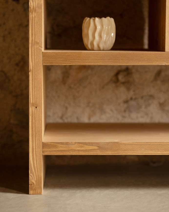 Estantería de madera maciza tono roble medio de 80x140cm