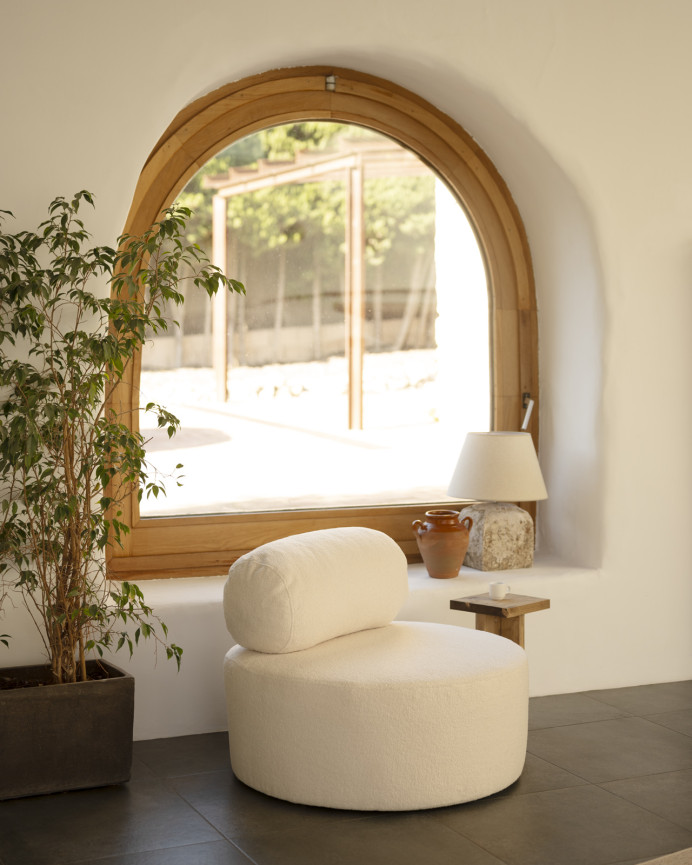 Sillón de buclé redonda color blanco de 91x71cm