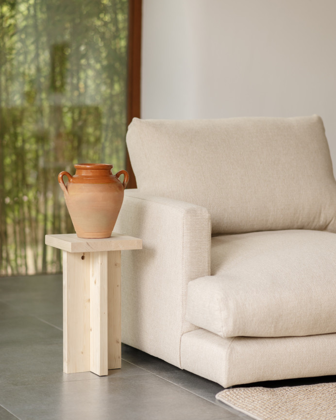 Mesa auxiliar de madera maciza en tono natural de 25x25cm