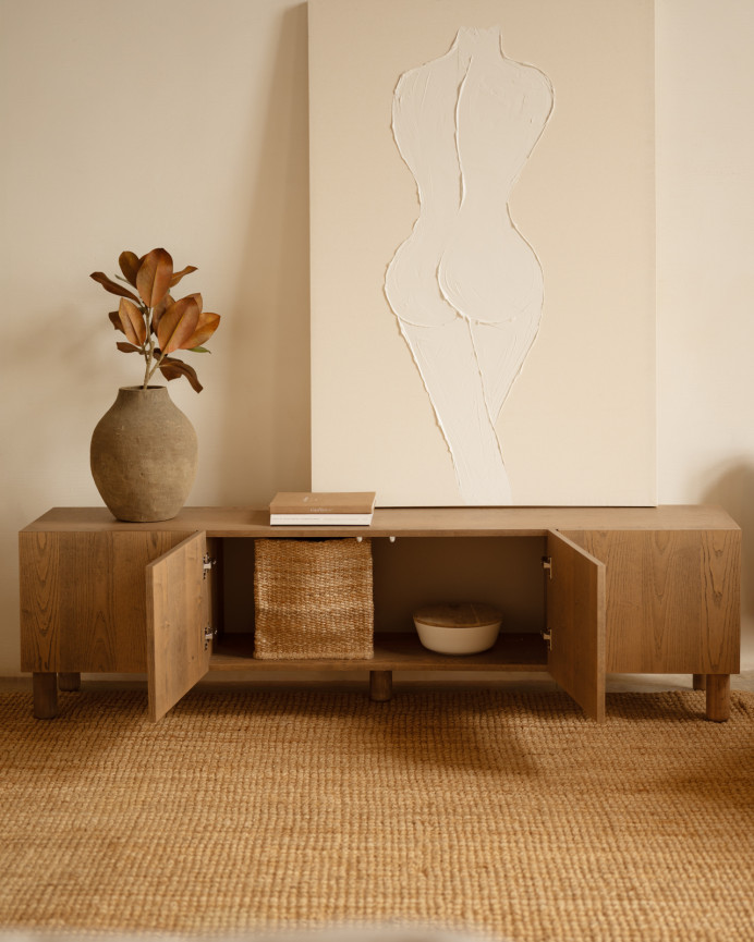 Mueble TV de chapa de madera de fresno natural en tono avellana en varias medidas