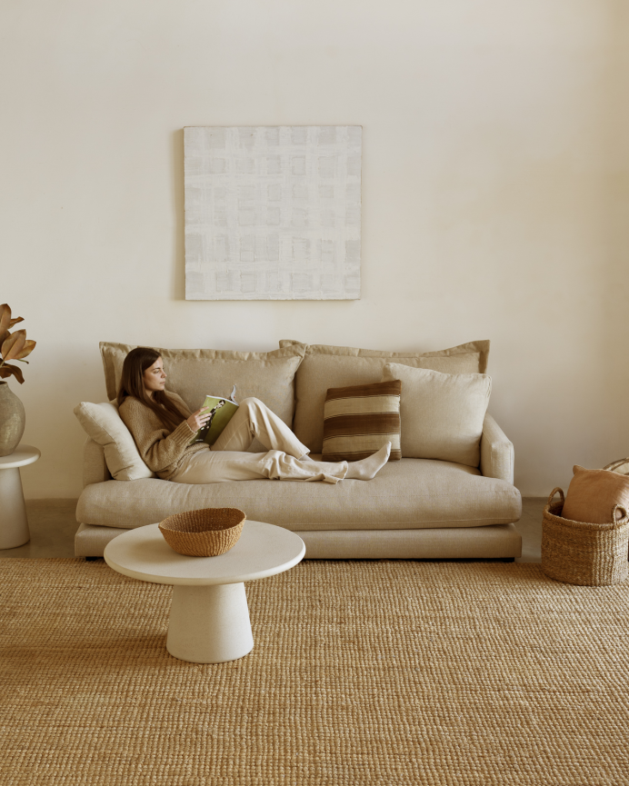 Sofá recto tono beige de 215x105cm