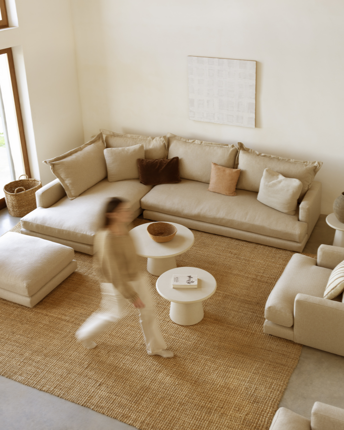 Sofá con chaise longue izquierdo tono beige de varias medidas