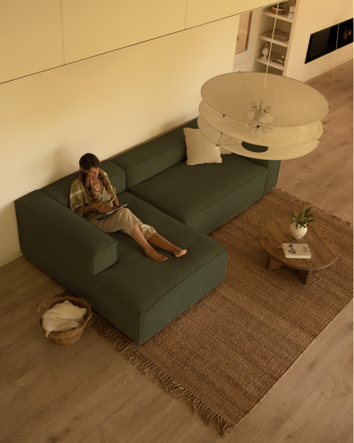 Sofá con chaise longue de pana color verde varias medidas