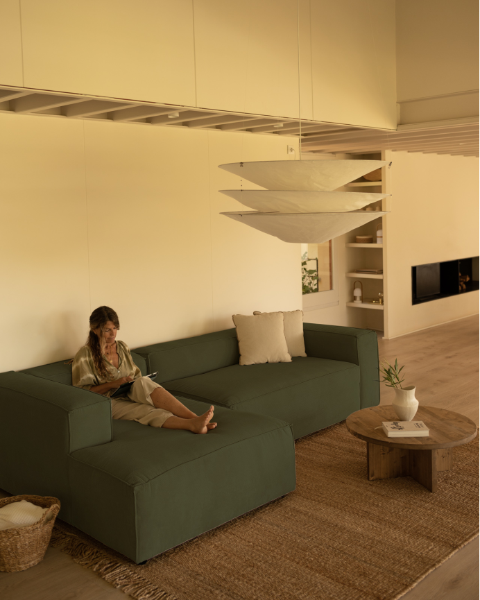 Sofá con chaise longue de pana color verde varias medidas