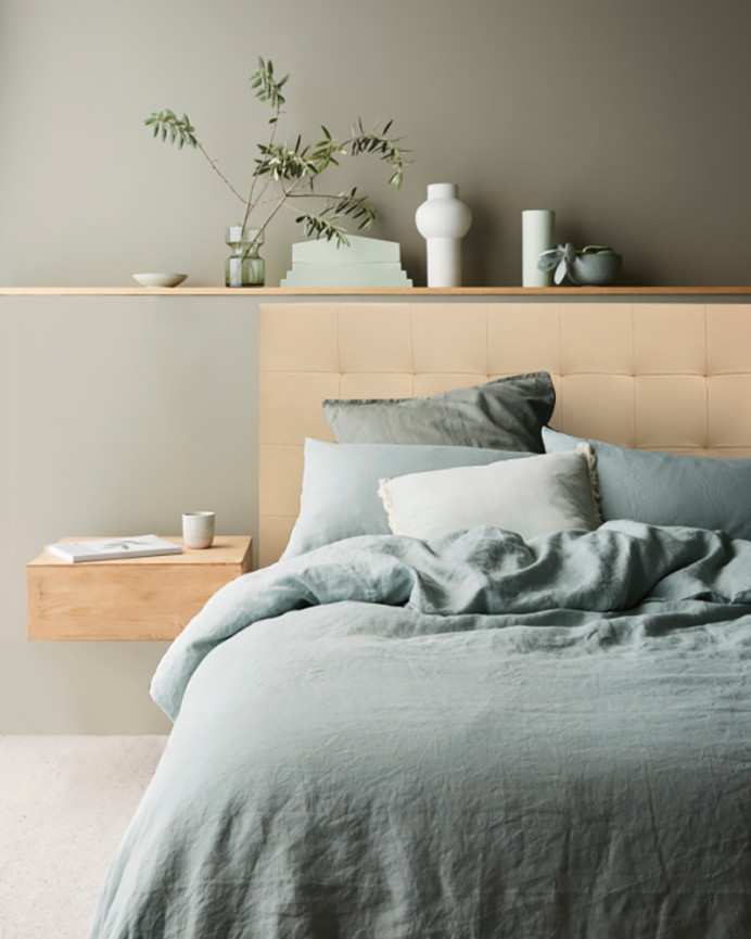 Tête de lit rembourrée en similicuir avec plis en beige en différentes tailles
