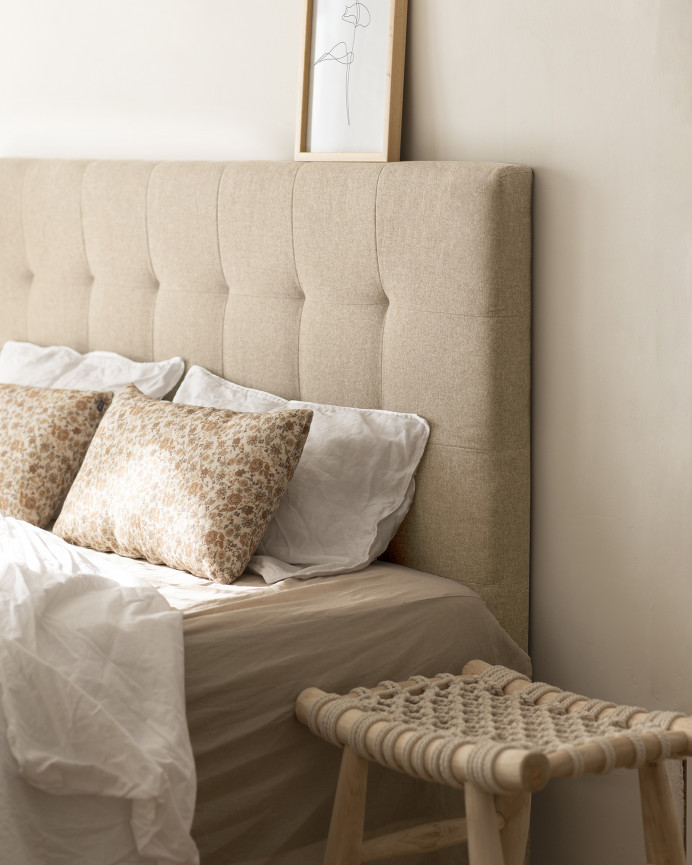 Tête de lit rembourrée en polyester avec plis en beige en différentes tailles