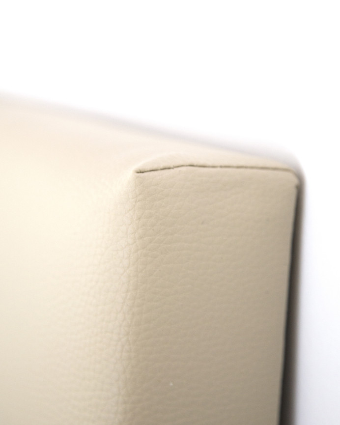 Tête de lit rembourrée en similicuir avec plis en beige en différentes tailles