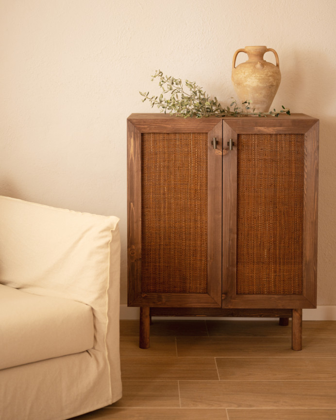 Buffet en bois massif et tissu raphia avec 2 portes ton noyer 100x80cm
