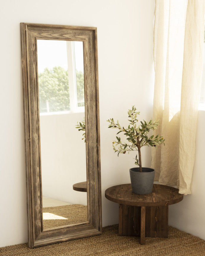Miroir rectangulaire en bois massif ton noyer de différentes tailles