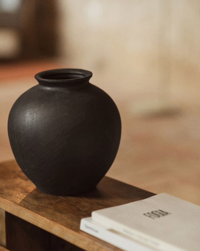 Vase en céramique noir de 23cm