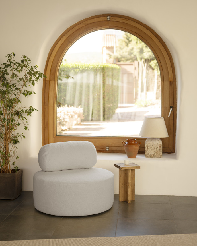 Fauteuil en bouclé rond couleur gris clair de 91x71cm