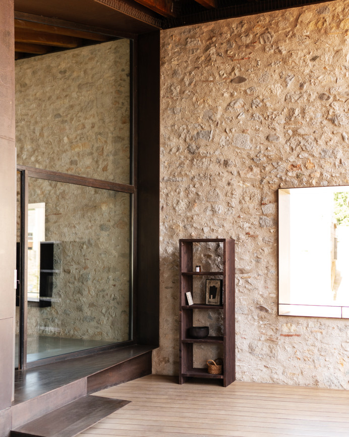 Étagère en bois massif ton noyer de 180x60cm