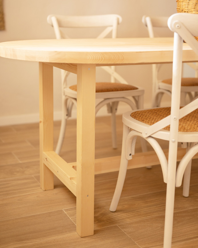 Table à manger ovale en bois massif ton naturel en différentes tailles