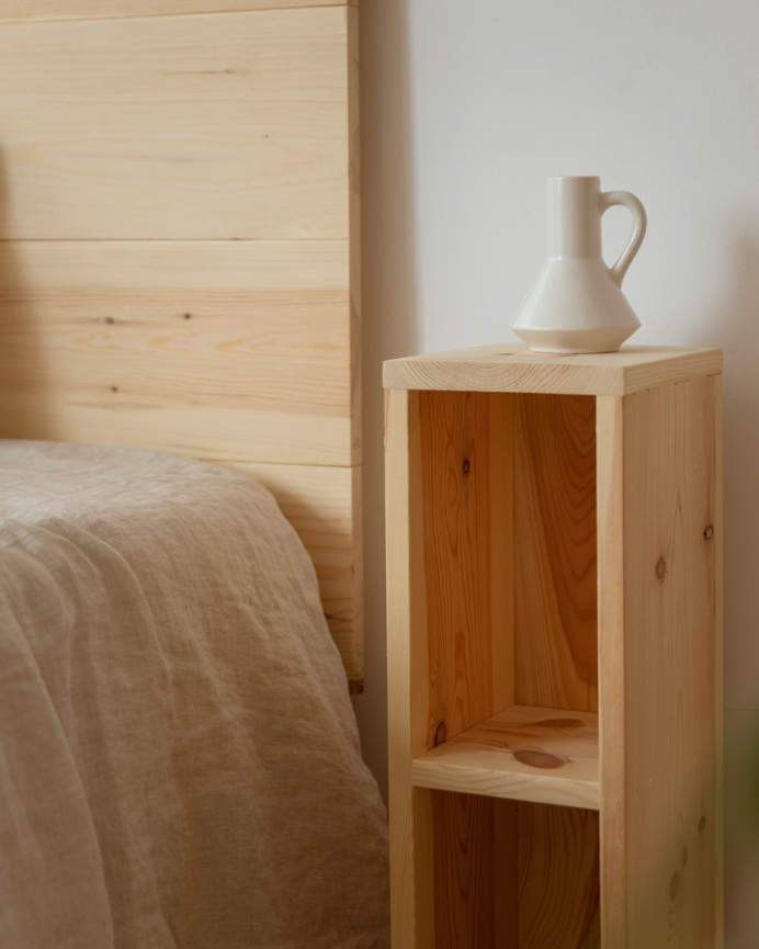 Pack de têtes de lit et de tables de chevet en bois massif ton naturel en différentes tailles