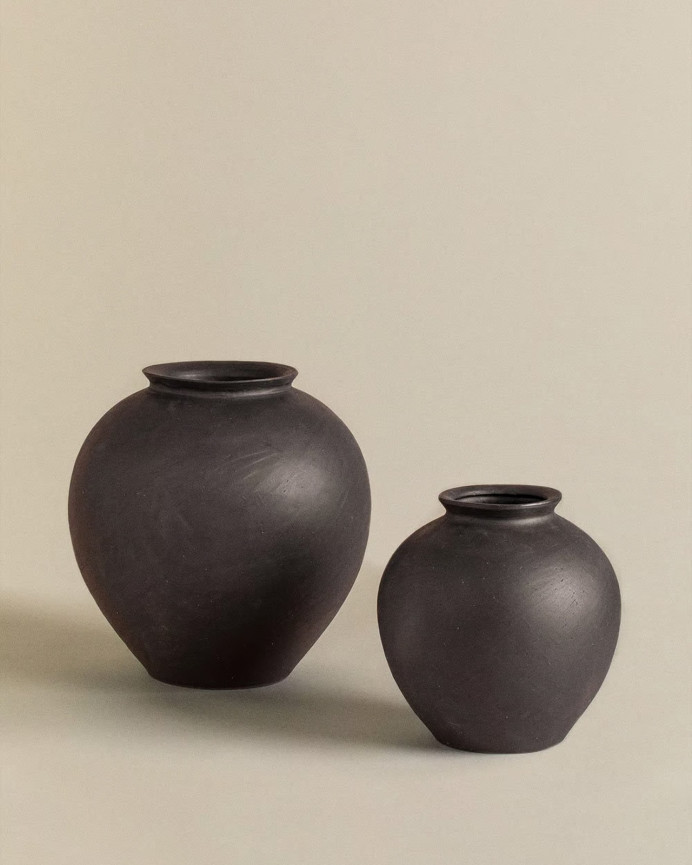 Vase en céramique noir de 23cm