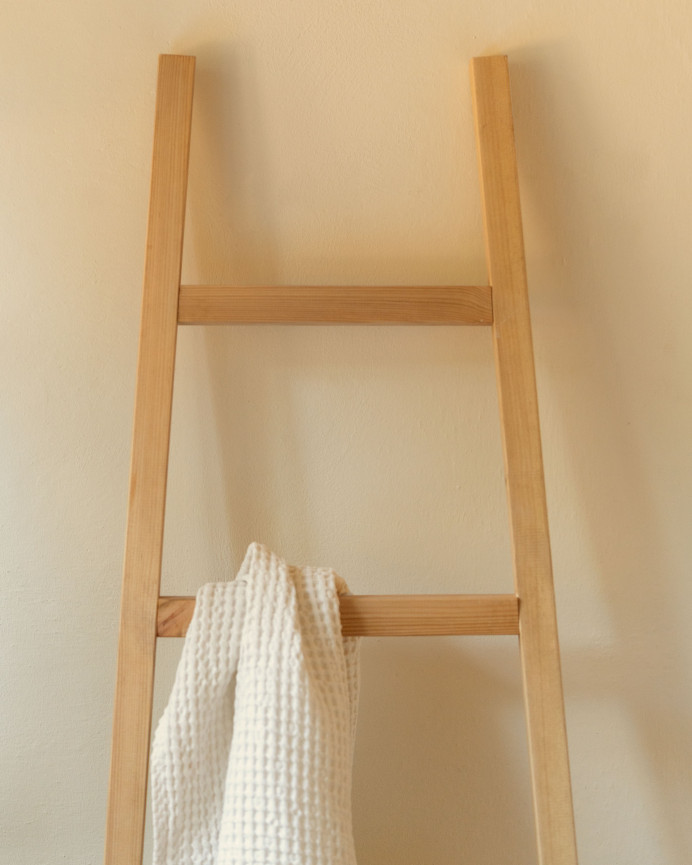Échelle en bois massif ton chêne foncé 150x50cm