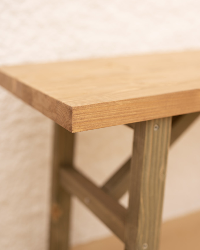 Banc en bois massif ton vert en différentes tailles
