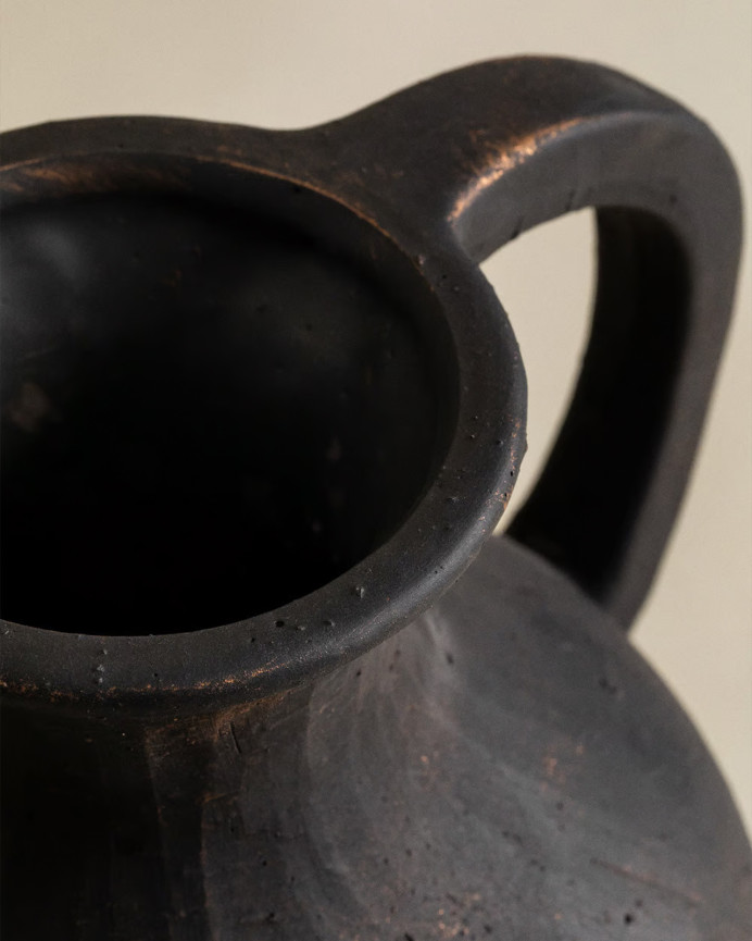 Vase en céramique noir de 25x21cm