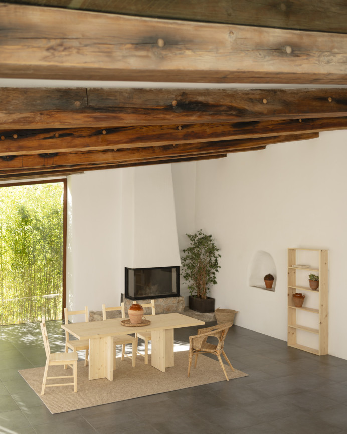 Table à manger en bois massif ton naturel en différentes tailles
