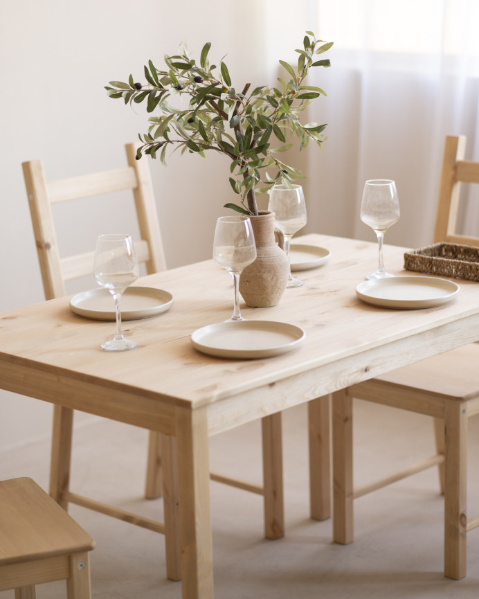 Pack table à manger et 4 chaises en bois massif teinte chêne moyen de 120cm