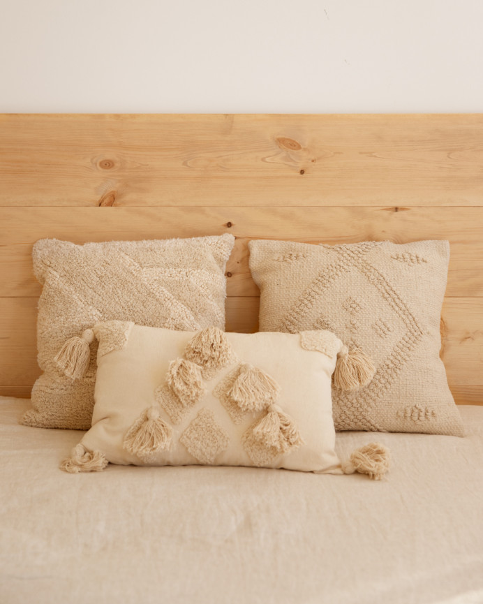 Pack tête de lit et tables en bois massif ton chêne moyen en différentes tailles