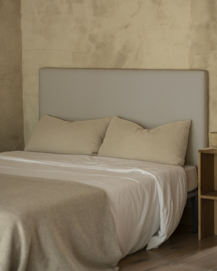 Tête de lit tapissée en gris clair en différentes tailles