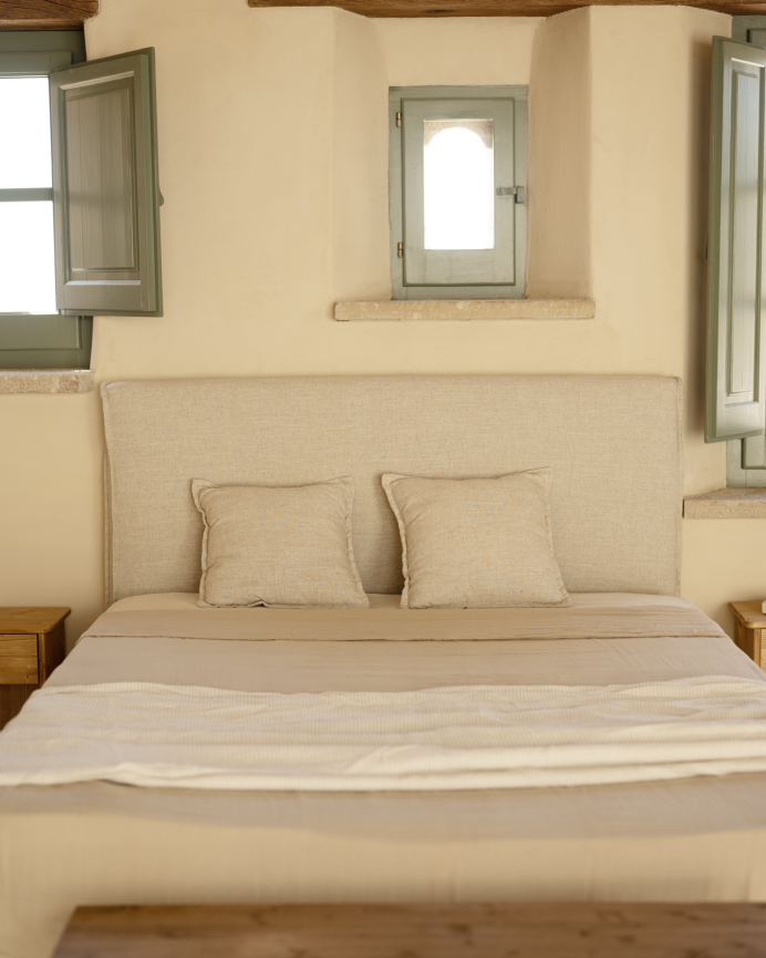 Lit coffre déhoussable en lin beige pour les sommiers en différentes tailles