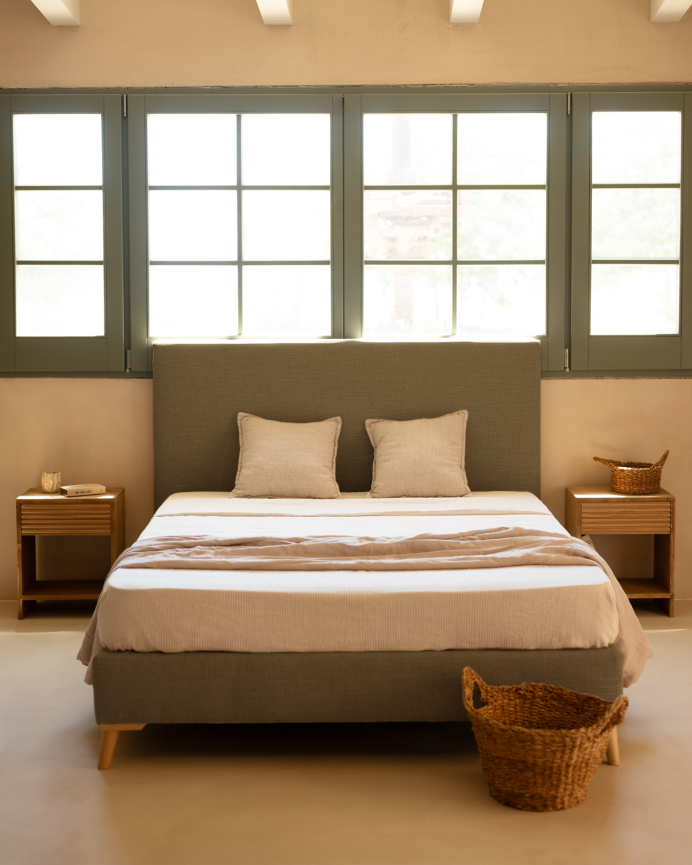 Base tapissée en lin vert pour les matelas en différentes tailles