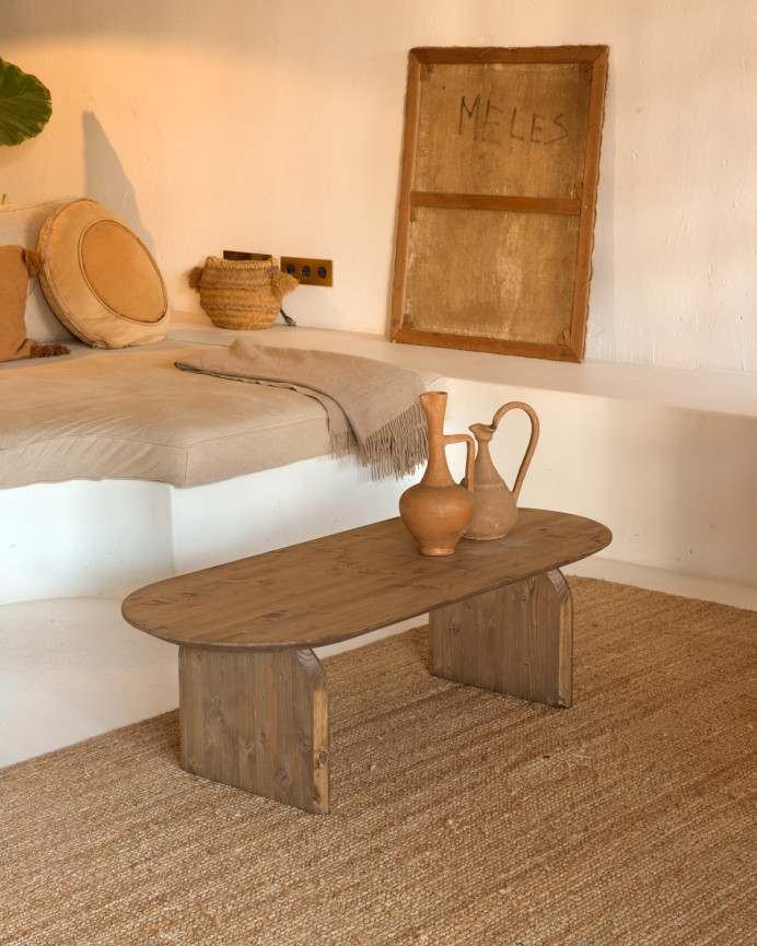 Table basse ovale en bois massif ton chêne foncé en différentes tailles