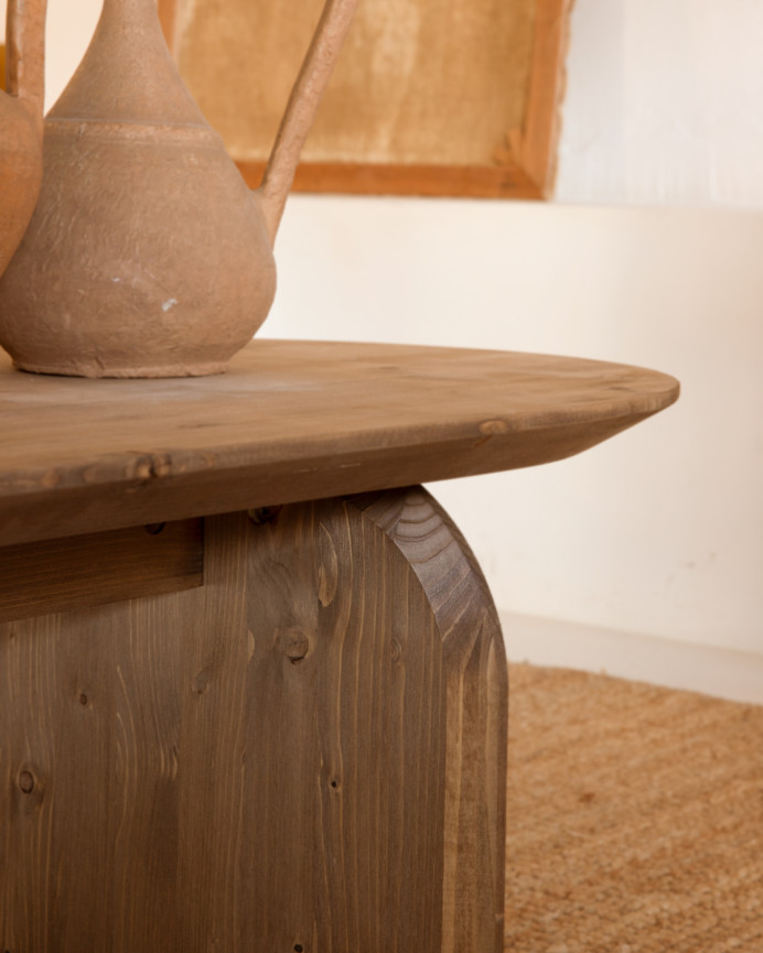 Table basse ovale en bois massif ton chêne foncé en différentes tailles