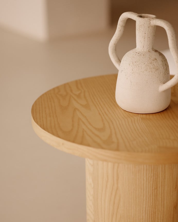 Table basse ronde en bois de frêne en différentes tailles