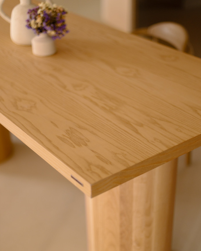 Table de salle à manger rectangulaire en bois de frêne en différentes tailles