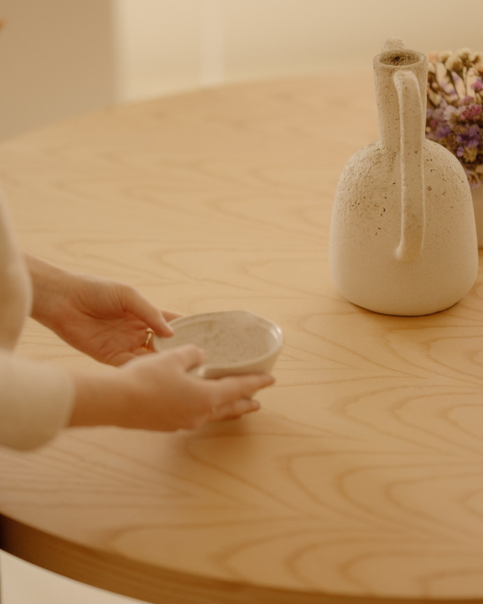 Table de salle à manger ronde en bois de frêne en différentes tailles