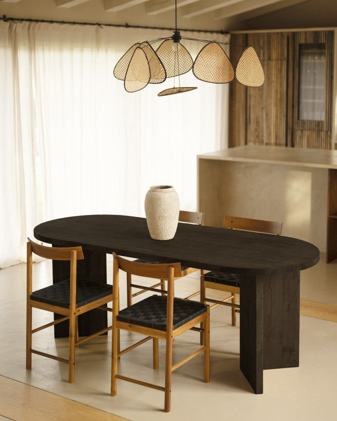 Table à manger en bois massif ton noir en différentes tailles