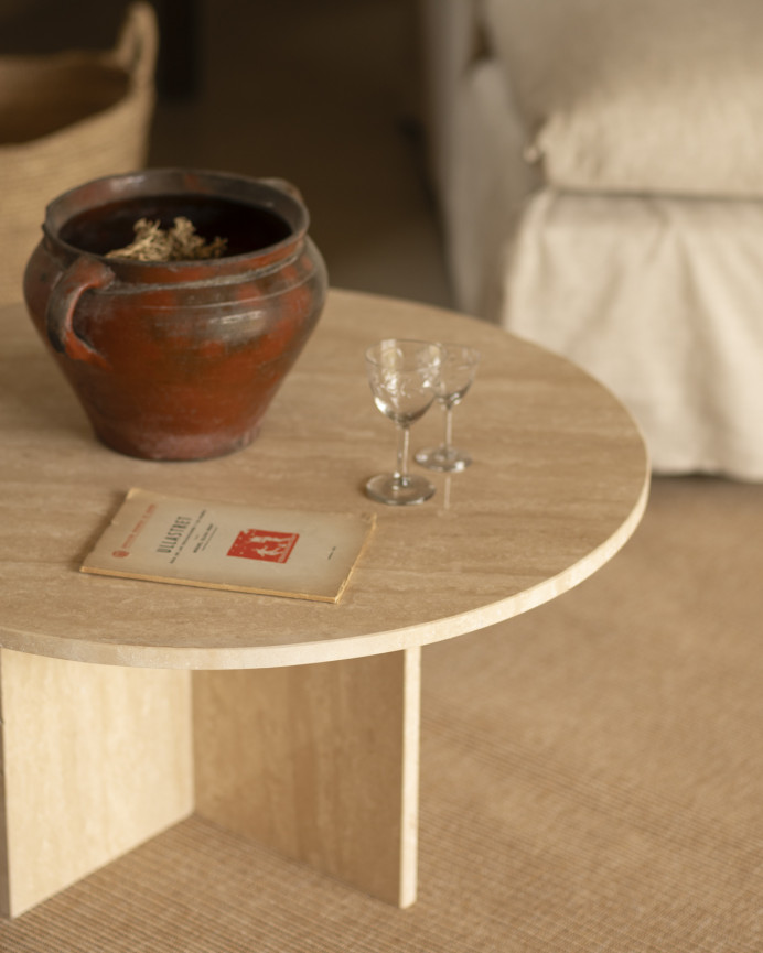 Table basse ronde en marbre travertin disponible en différentes tailles